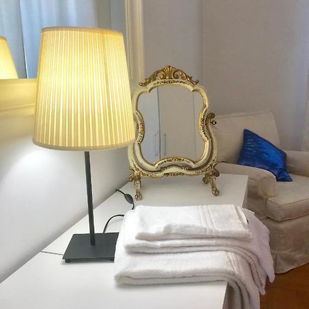 A Casa Di Sandro. Spazioso Appartamento Citycenter Padova Kültér fotó