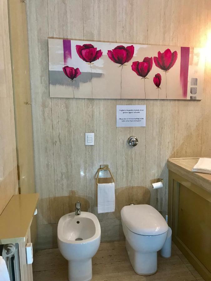 A Casa Di Sandro. Spazioso Appartamento Citycenter Padova Kültér fotó